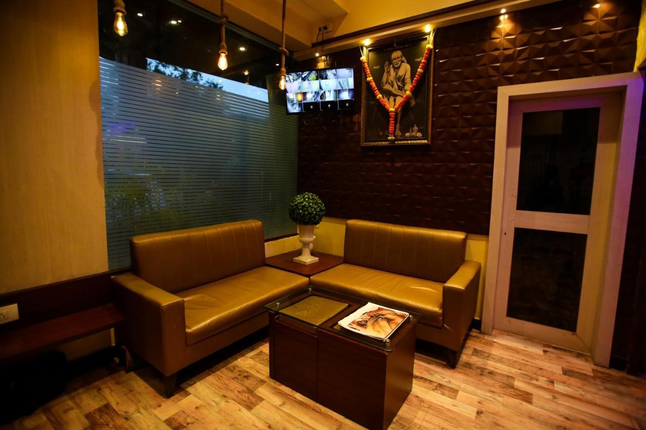 Garden Creek Residency - Near To Mumbai International Airport Hotel Bagian luar foto