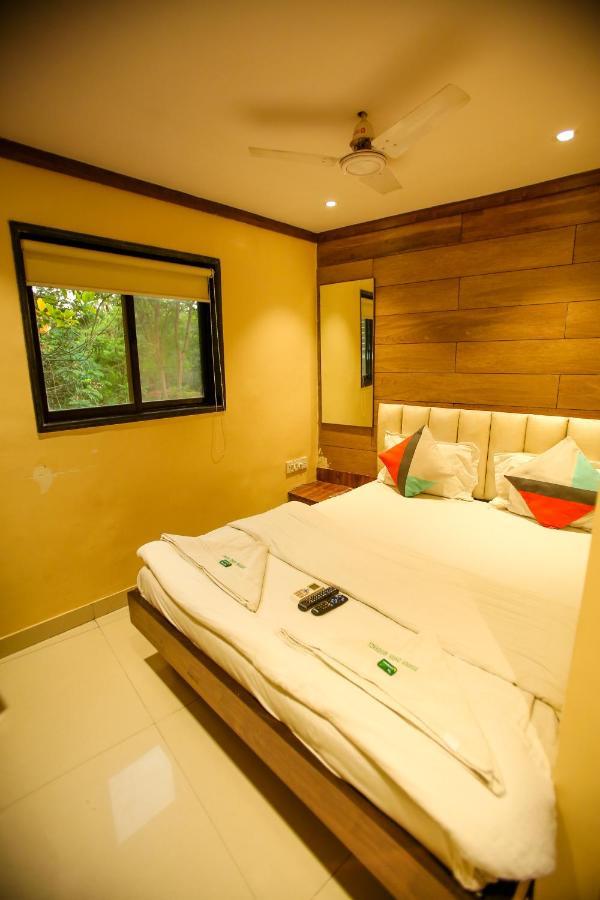 Garden Creek Residency - Near To Mumbai International Airport Hotel Bagian luar foto