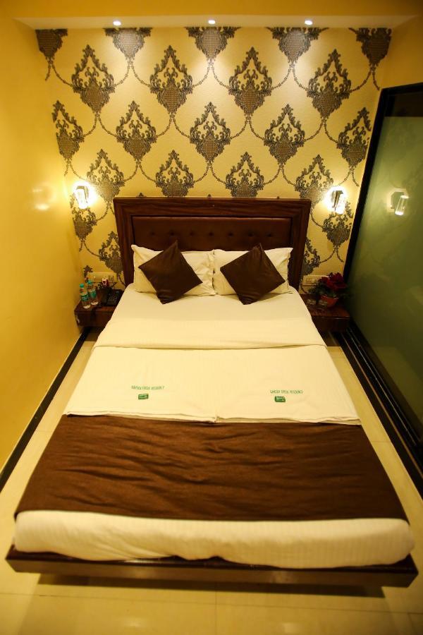Garden Creek Residency - Near To Mumbai International Airport Hotel Bagian luar foto